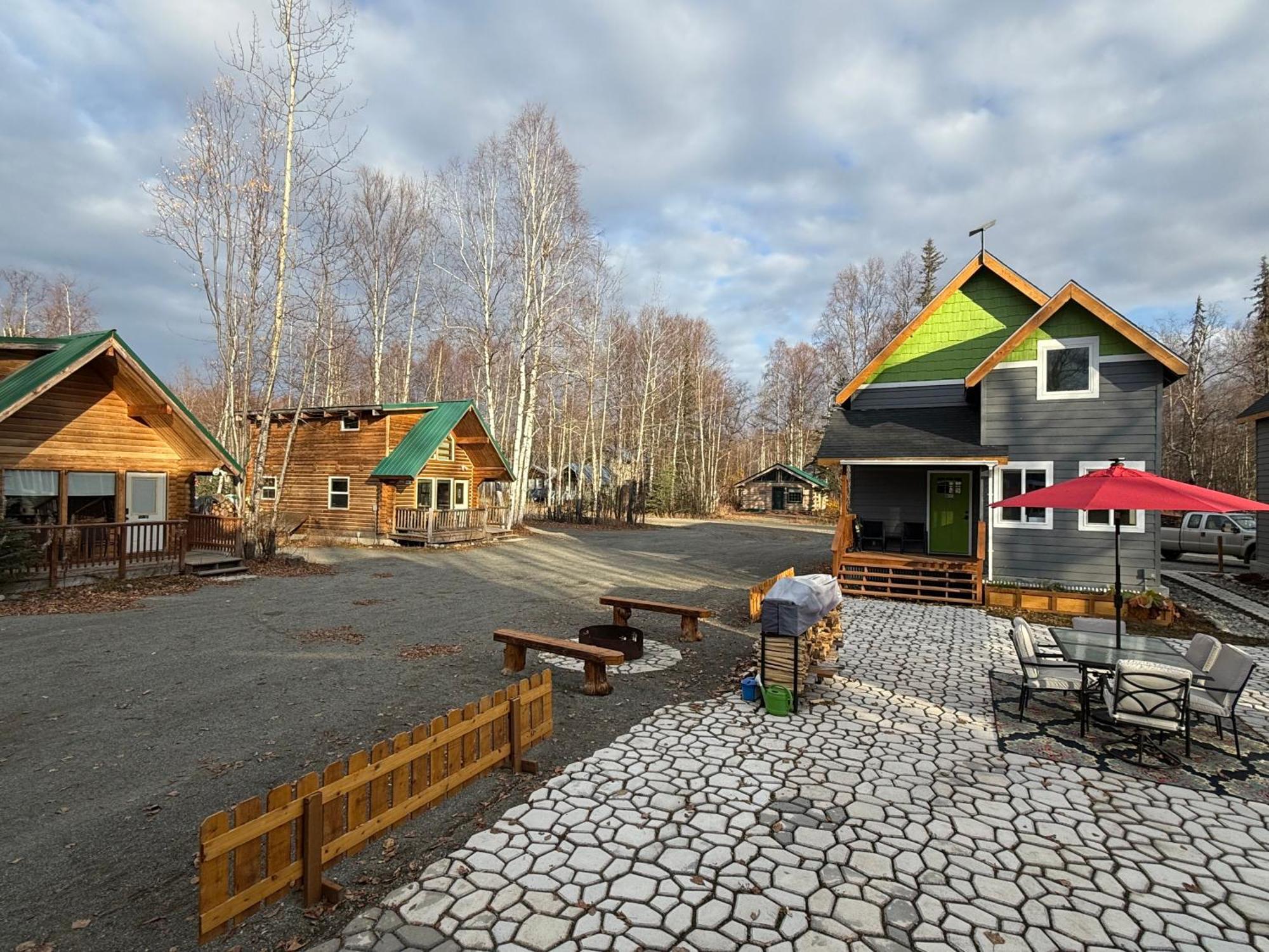 Talkeetna Log Cabin With Hot Tub Unit 2 エクステリア 写真