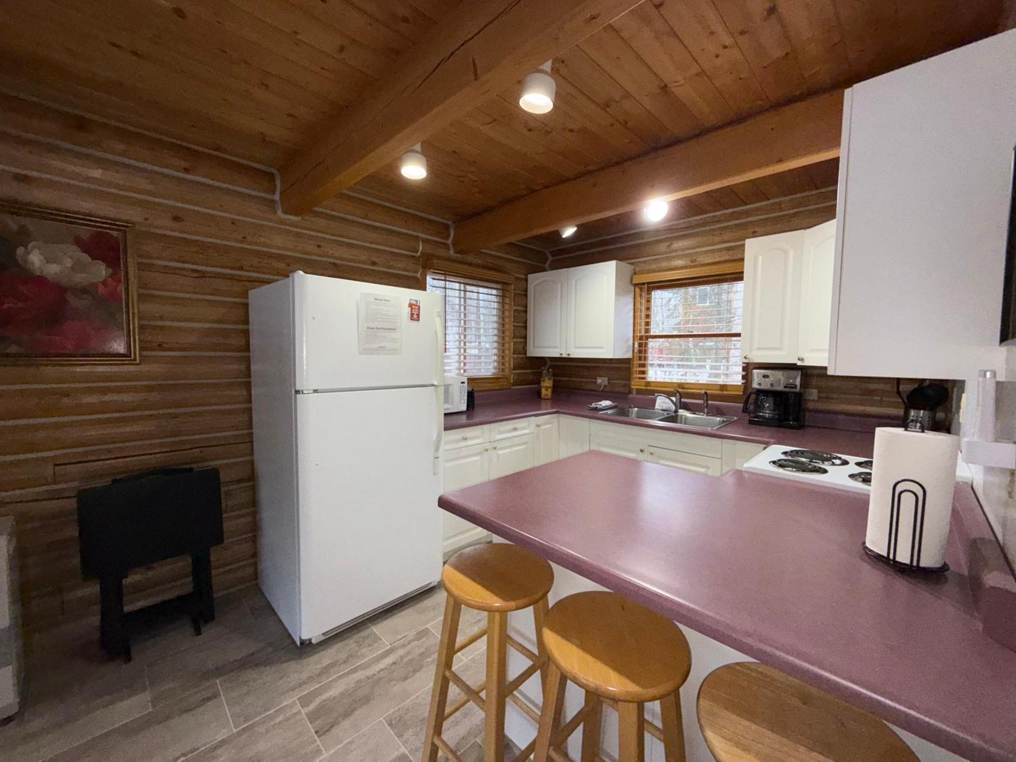 Talkeetna Log Cabin With Hot Tub Unit 2 エクステリア 写真