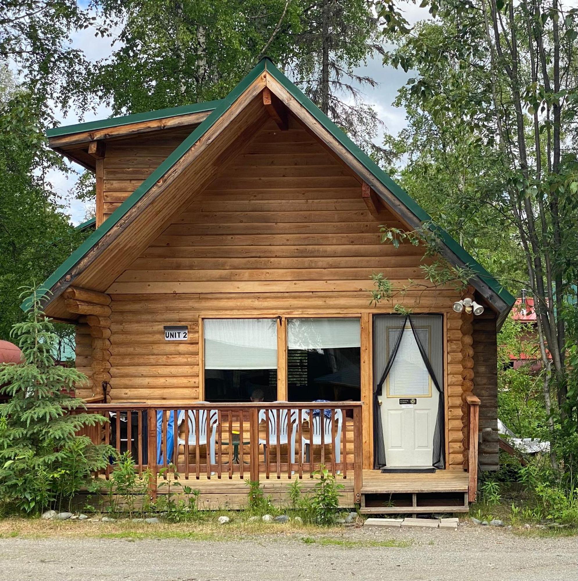 Talkeetna Log Cabin With Hot Tub Unit 2 エクステリア 写真