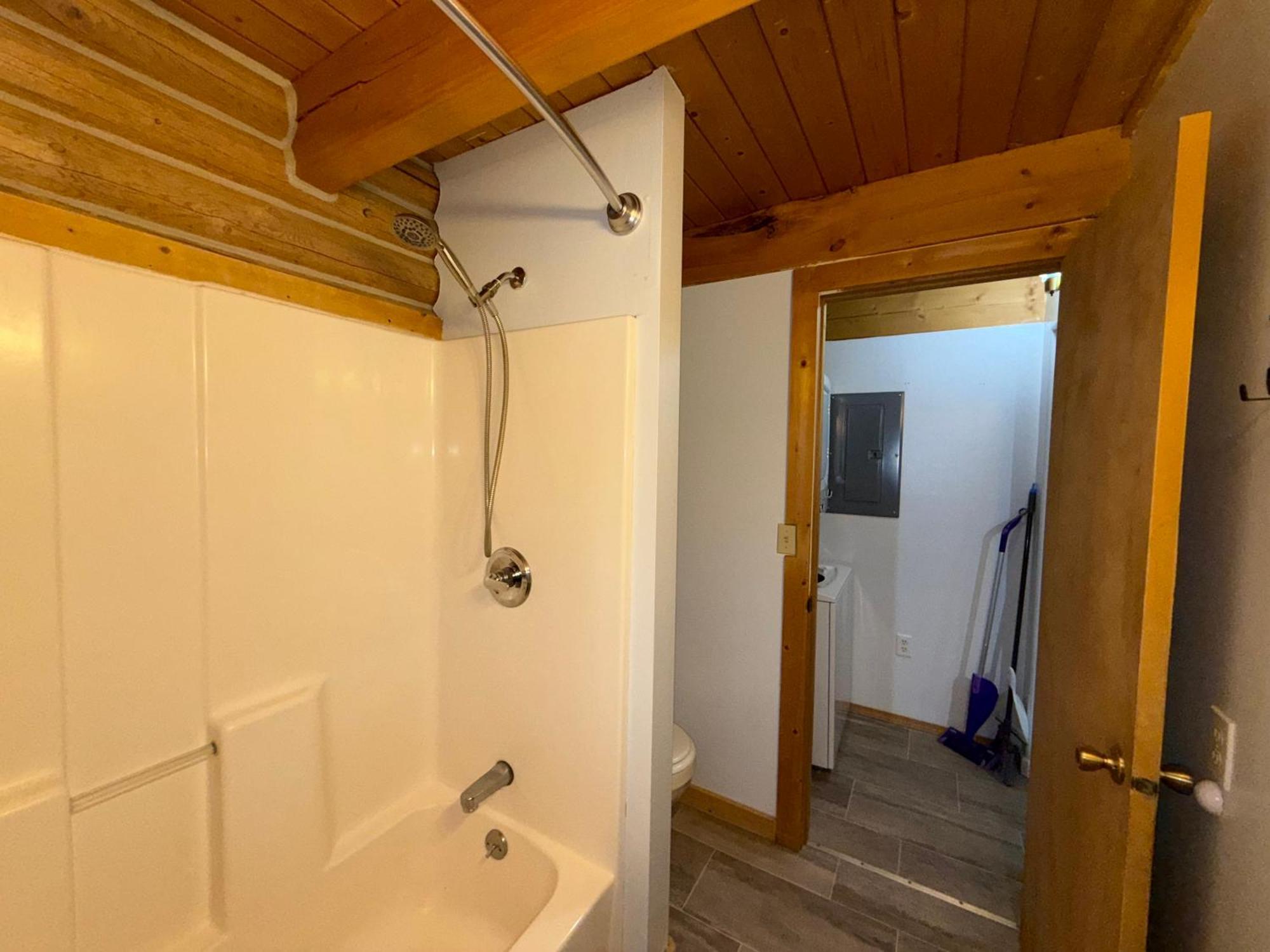 Talkeetna Log Cabin With Hot Tub Unit 2 エクステリア 写真