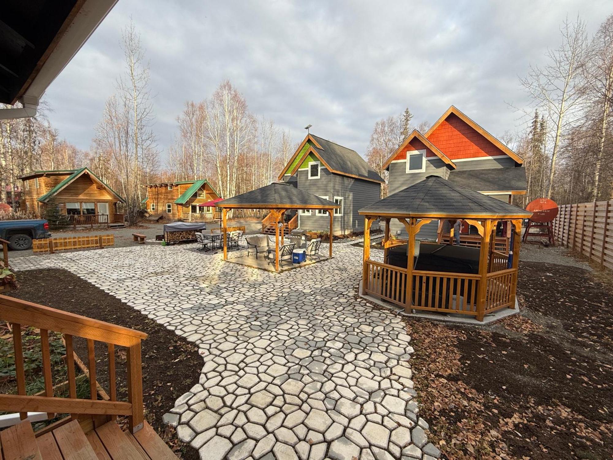 Talkeetna Log Cabin With Hot Tub Unit 2 エクステリア 写真